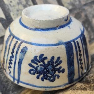 Escudilla de Triana del siglo XVIII, de la serie de los Medallones